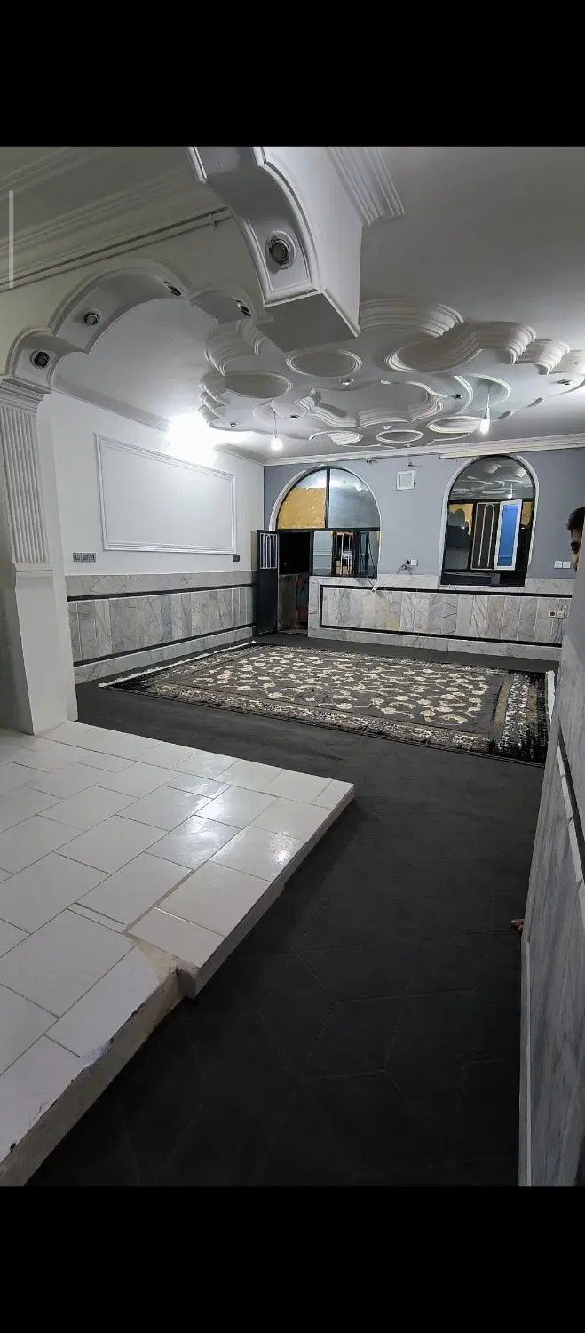 واحد مسکونی خیابان توحید و غدیر