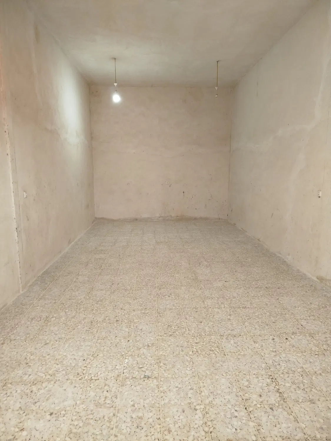 اجاره مغازه ۵۰ متری