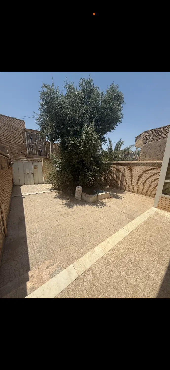 منزل قدیمی حیاطدار