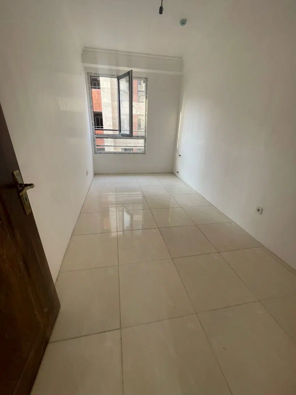 اپارتمان تک واحدی