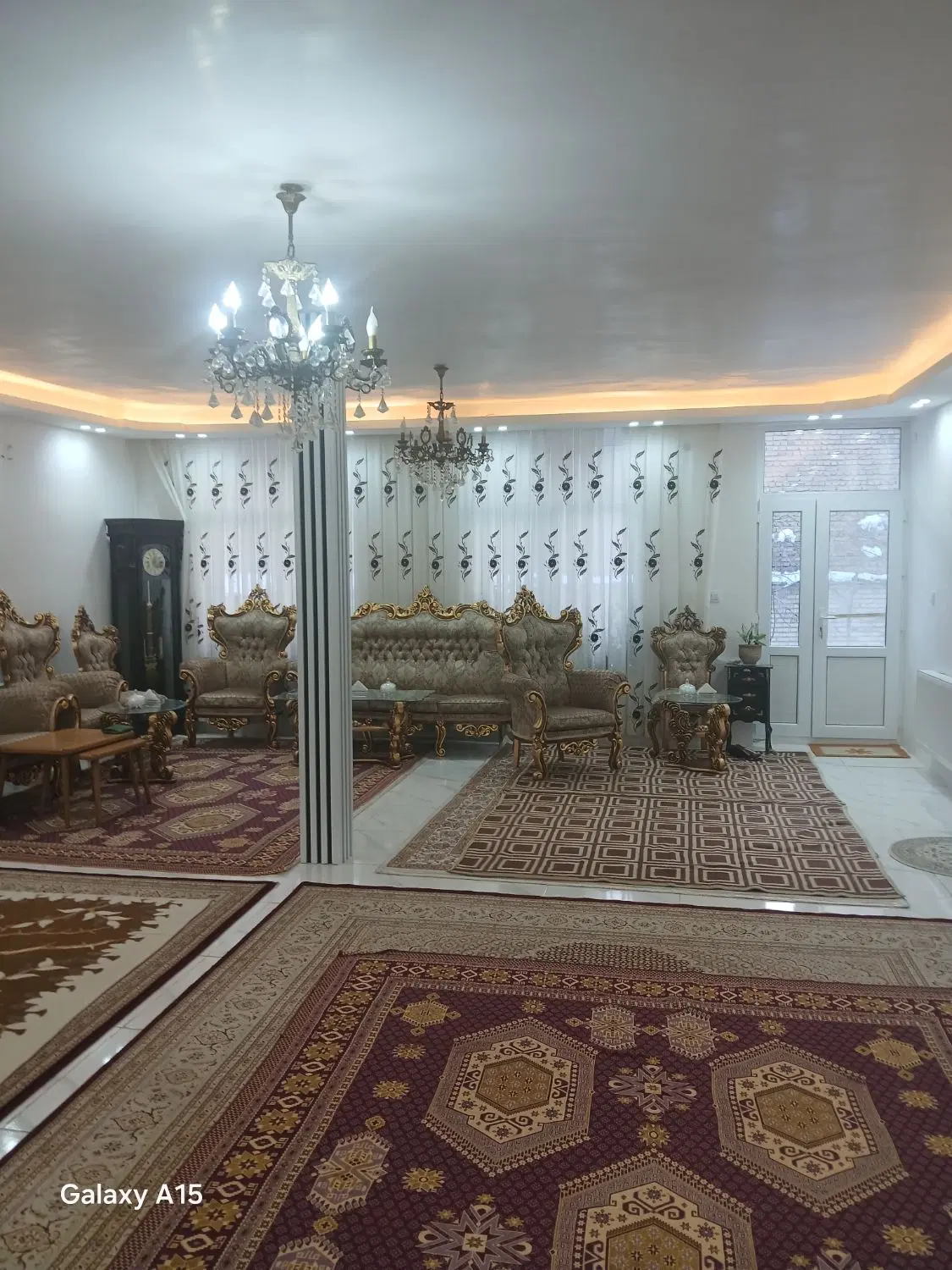 منزل مسکونی با۲۵۰مترعرصه و۱۲۰متر زیربنا