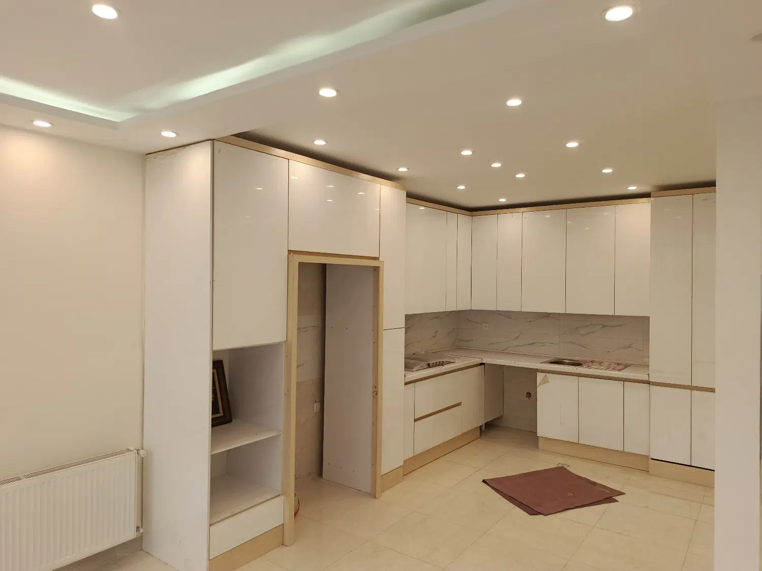محله ای دنج در خیابان آزادی
