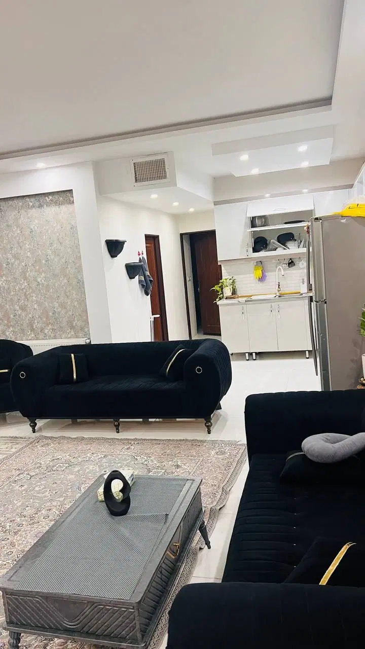 واحد 90متری در منزل آباد