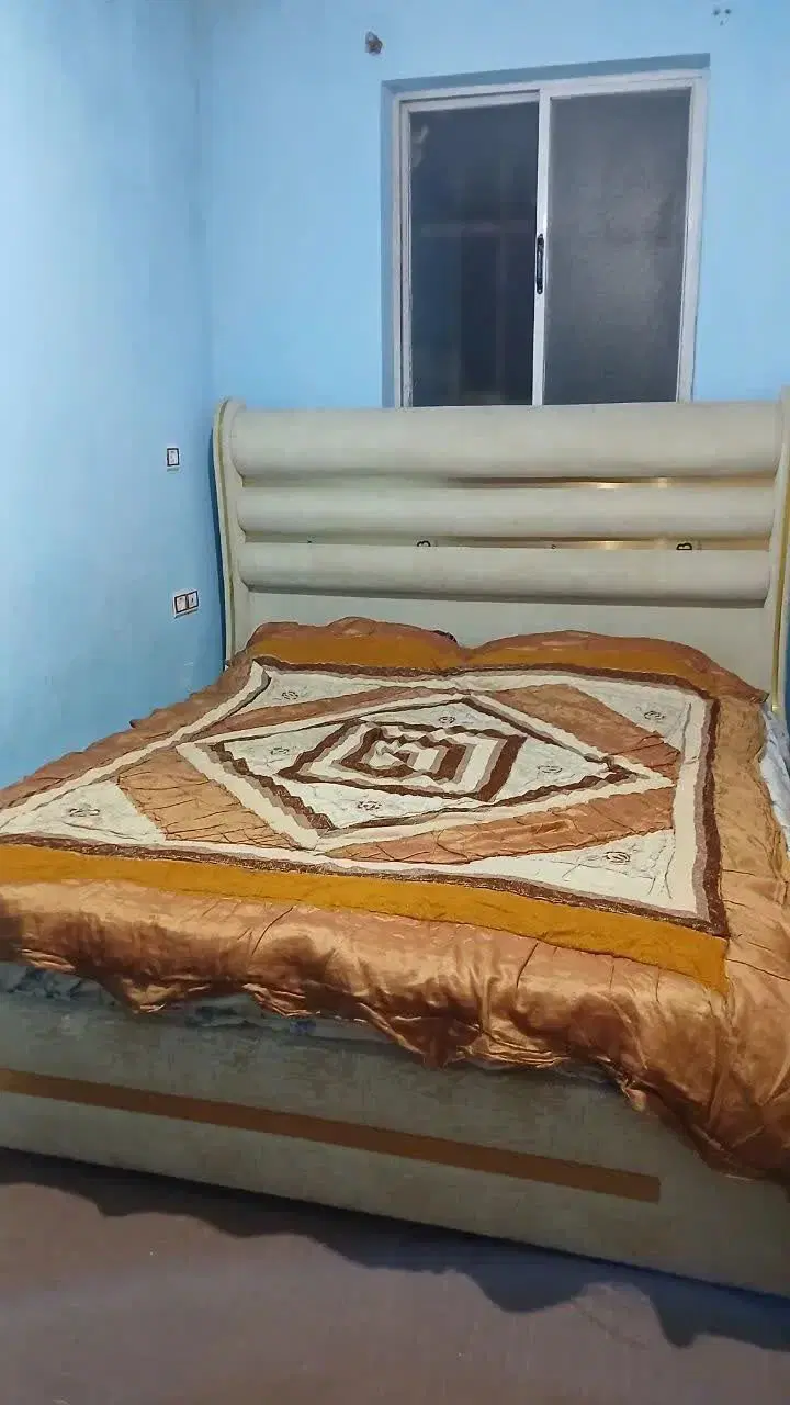اجاره روزانه دوخوابه جادار کولر دار