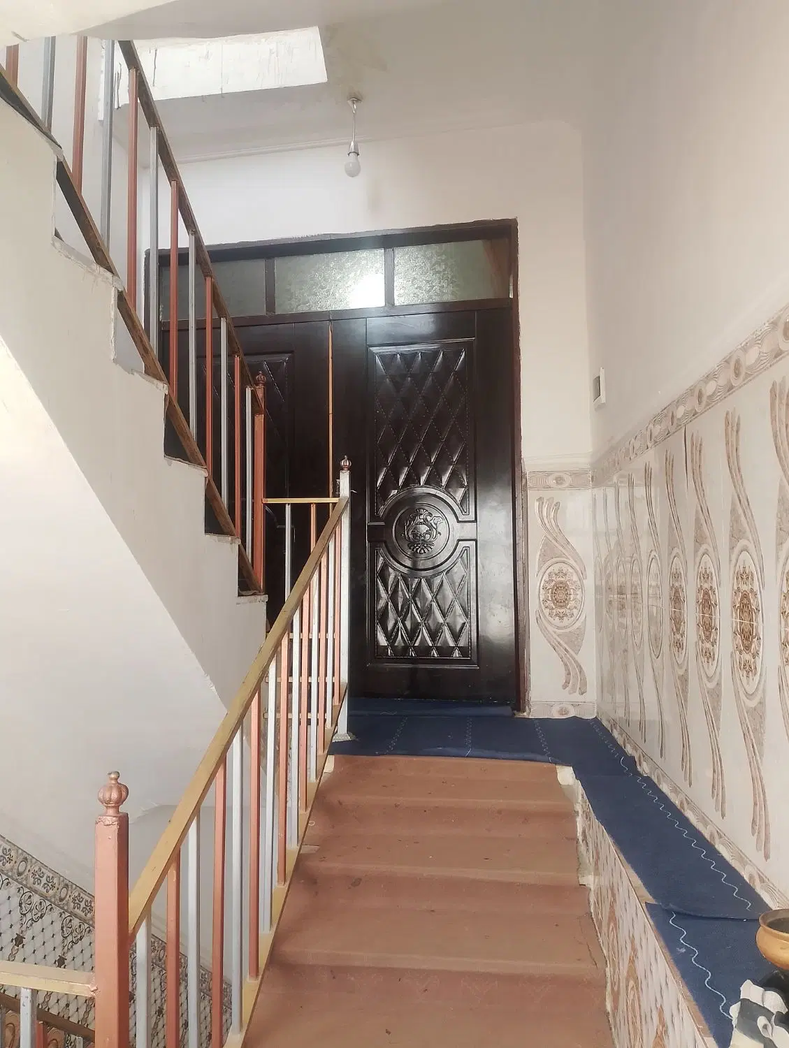 فروش ساختمان سه طبقه