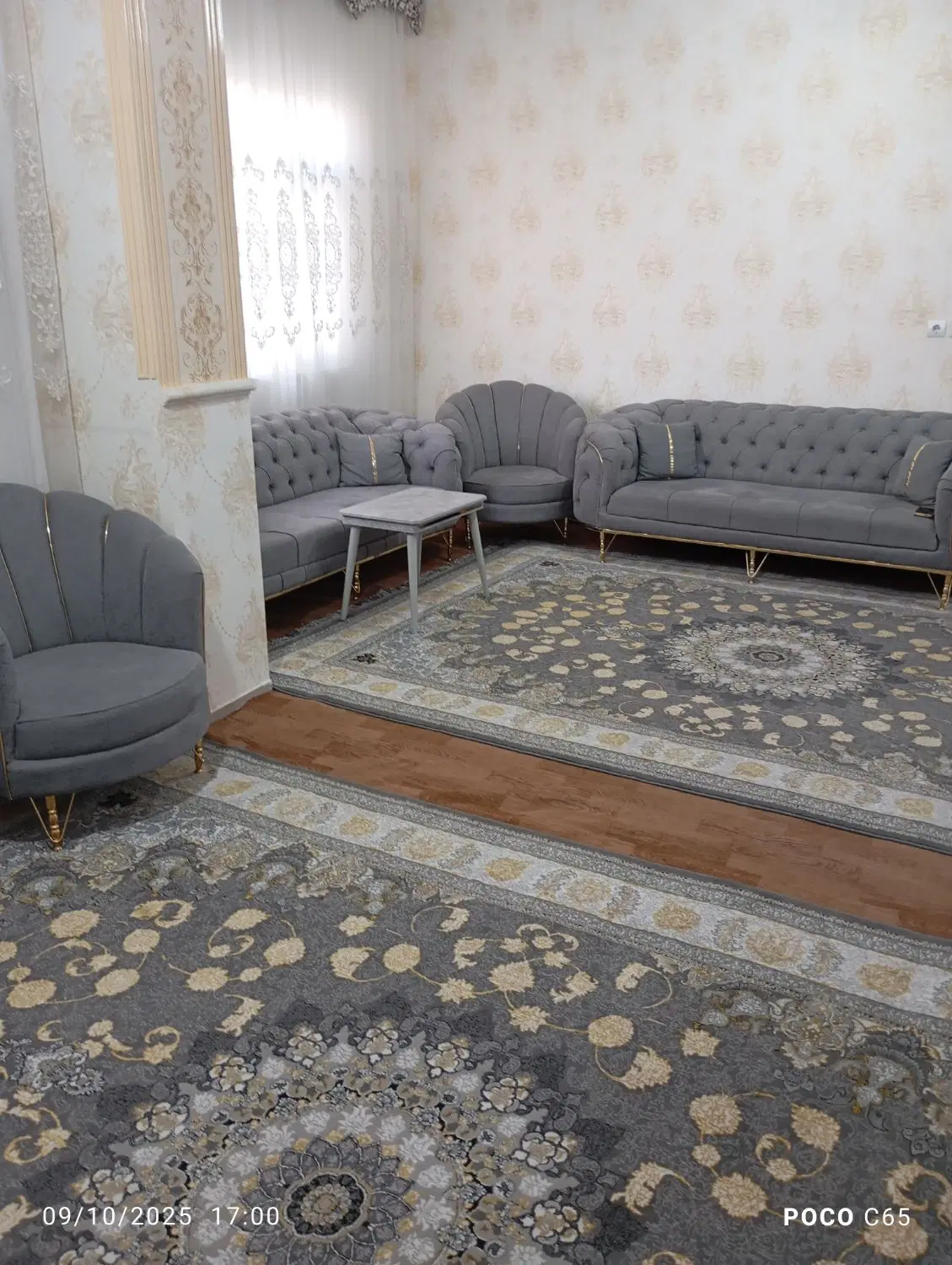 خانه دو طبقه در اخمقیه اخماقیه