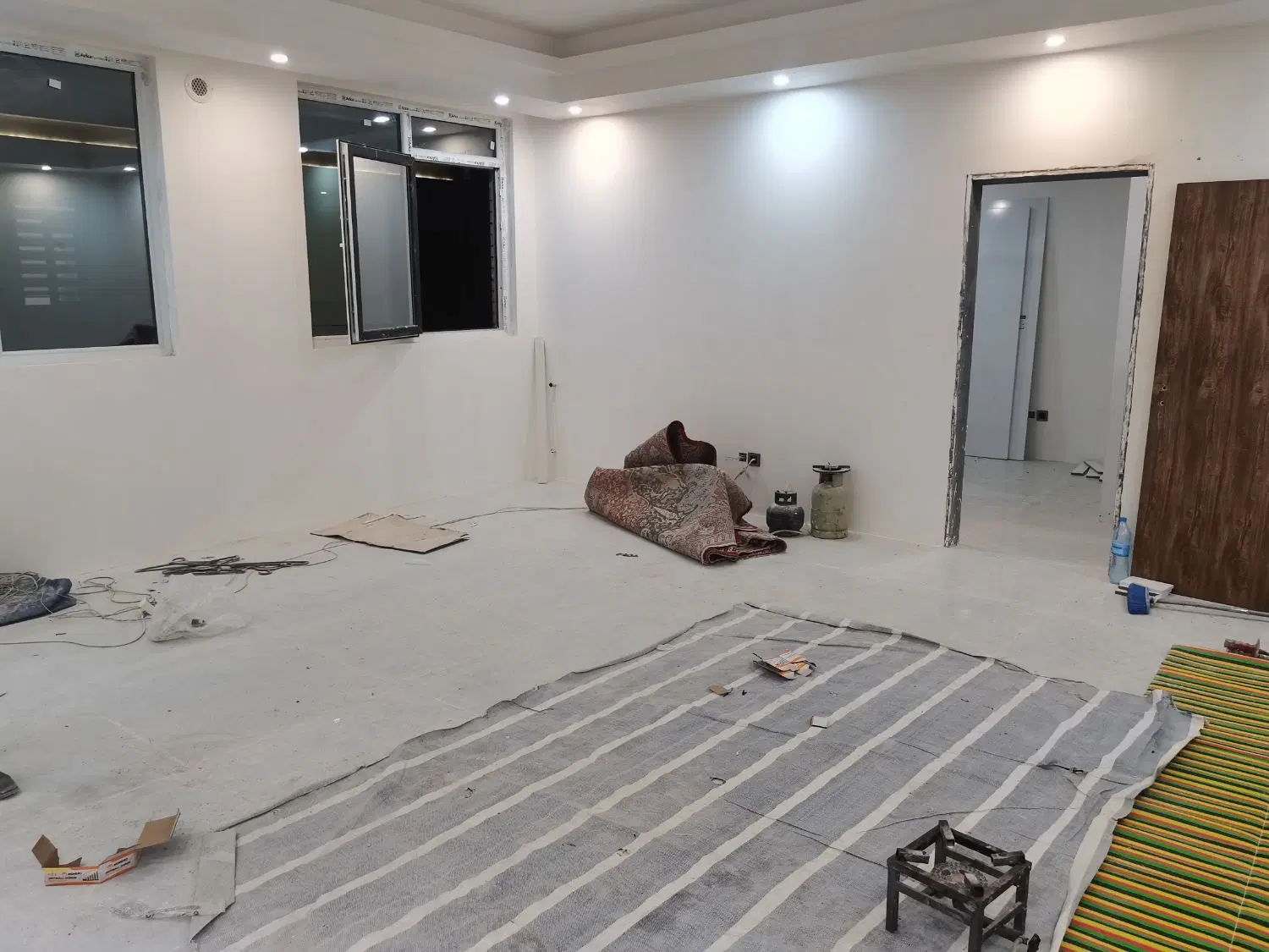 رهن کامل آپارتمان تک واحدی۹۰متری