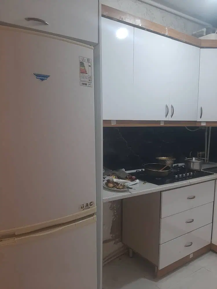 اپارتمان ۷۰متری ماشین رو