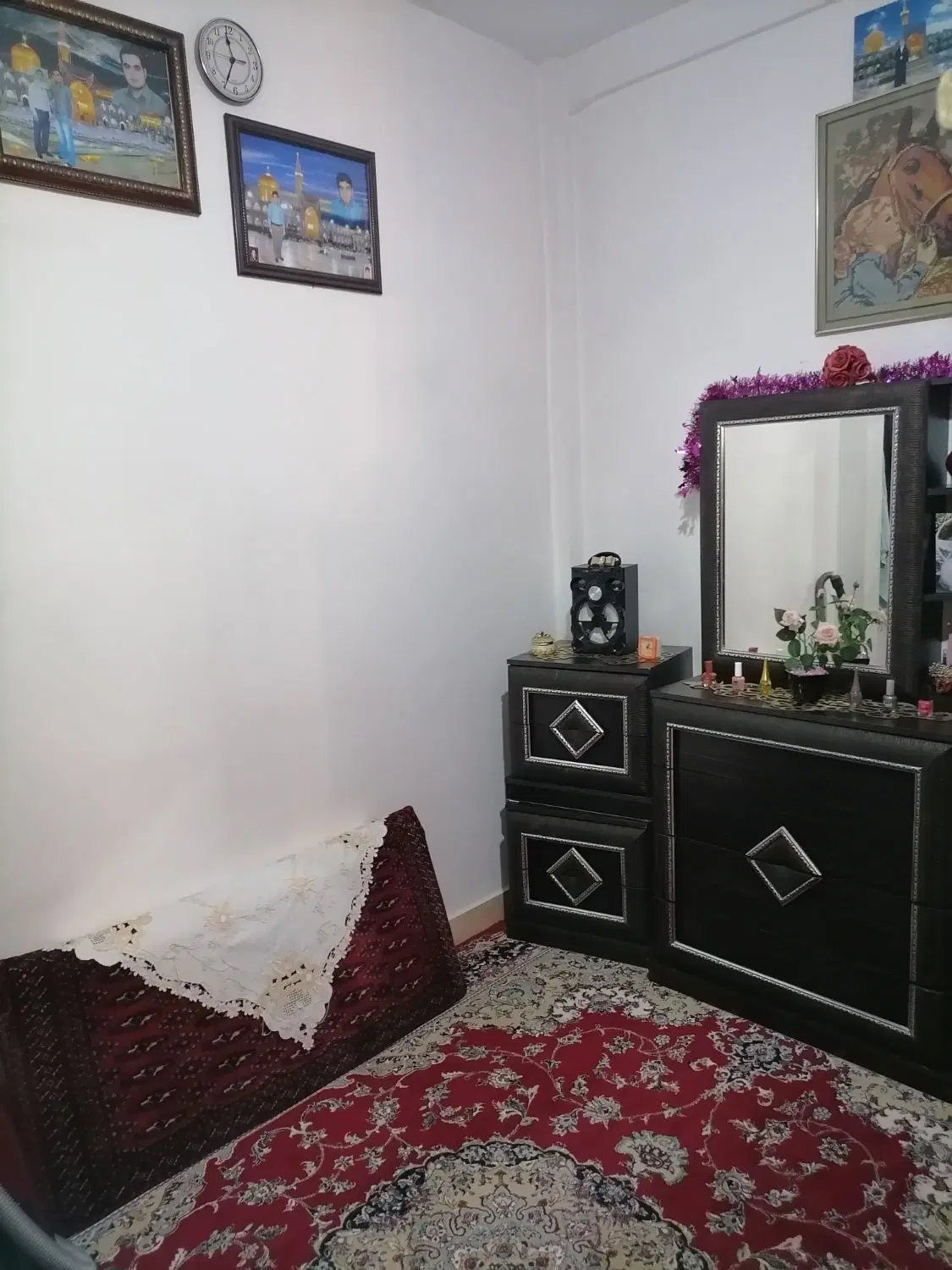 خانه ویلایی در سه طبقه