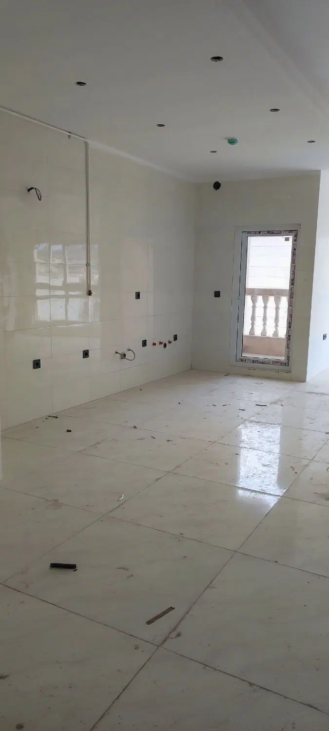 آپارتمان ۱۰۵ متری در جانبازان