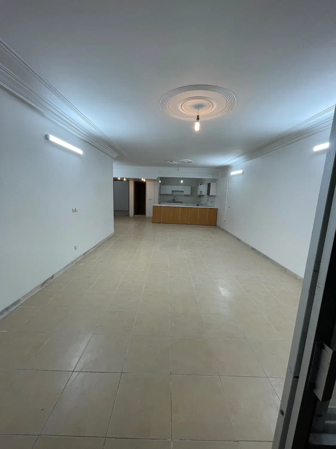 اجاره آپارتمان ۷۰ متری جنوبی همکف شهبازی