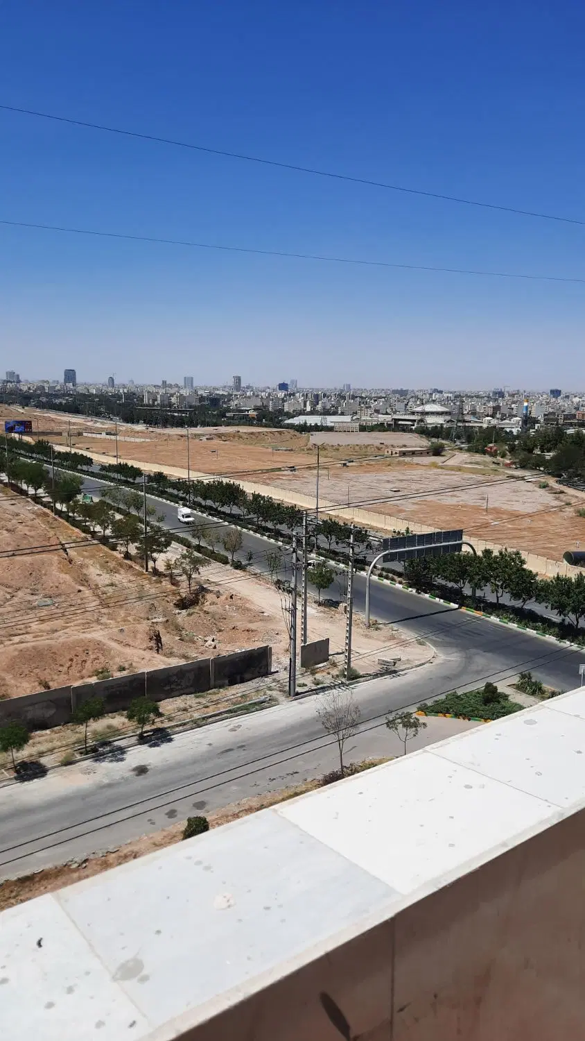 زمین مسکونی در بازار خودرو