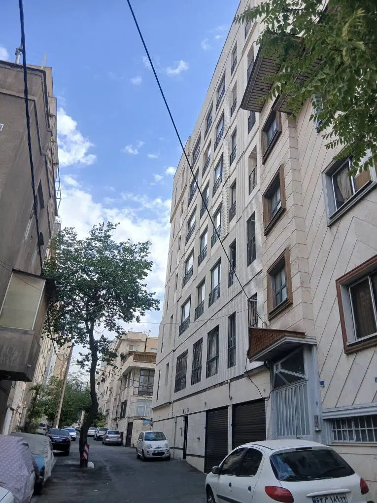 اپارتمان ۱۱۰ متر فول امکانات نوساز