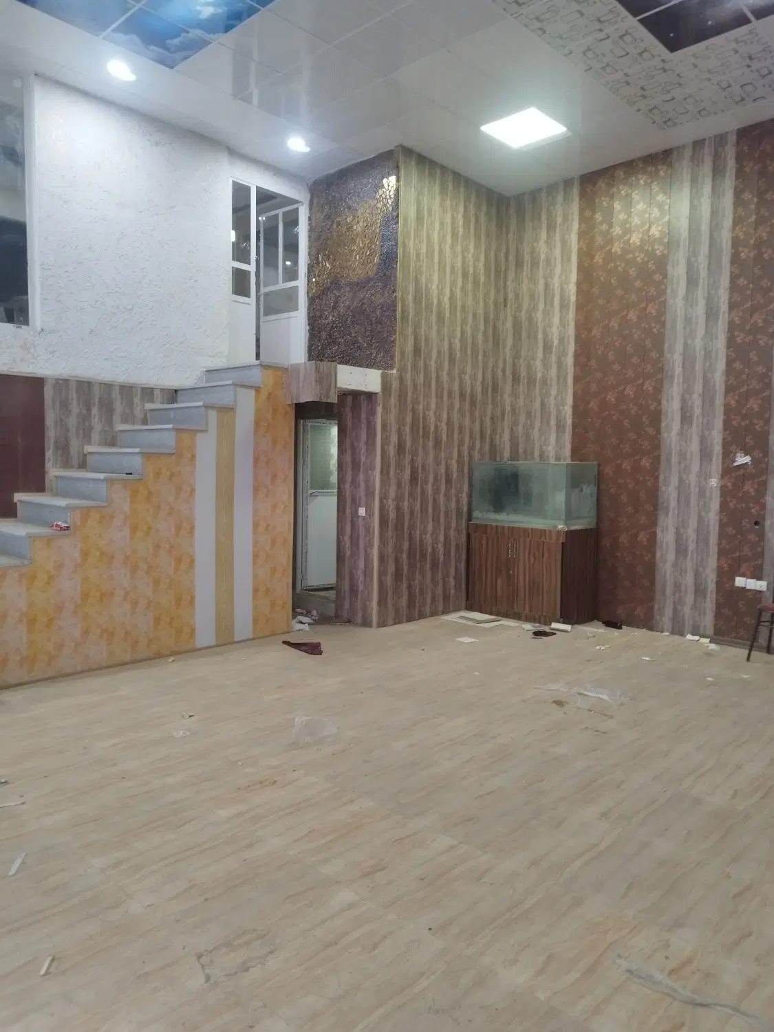 یک باب انباری واقع در بلوار علاقبندیان کوچه عدل