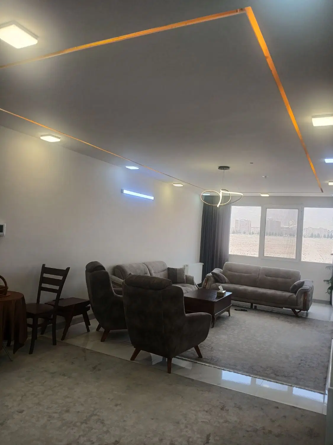 آپارتمان سی7