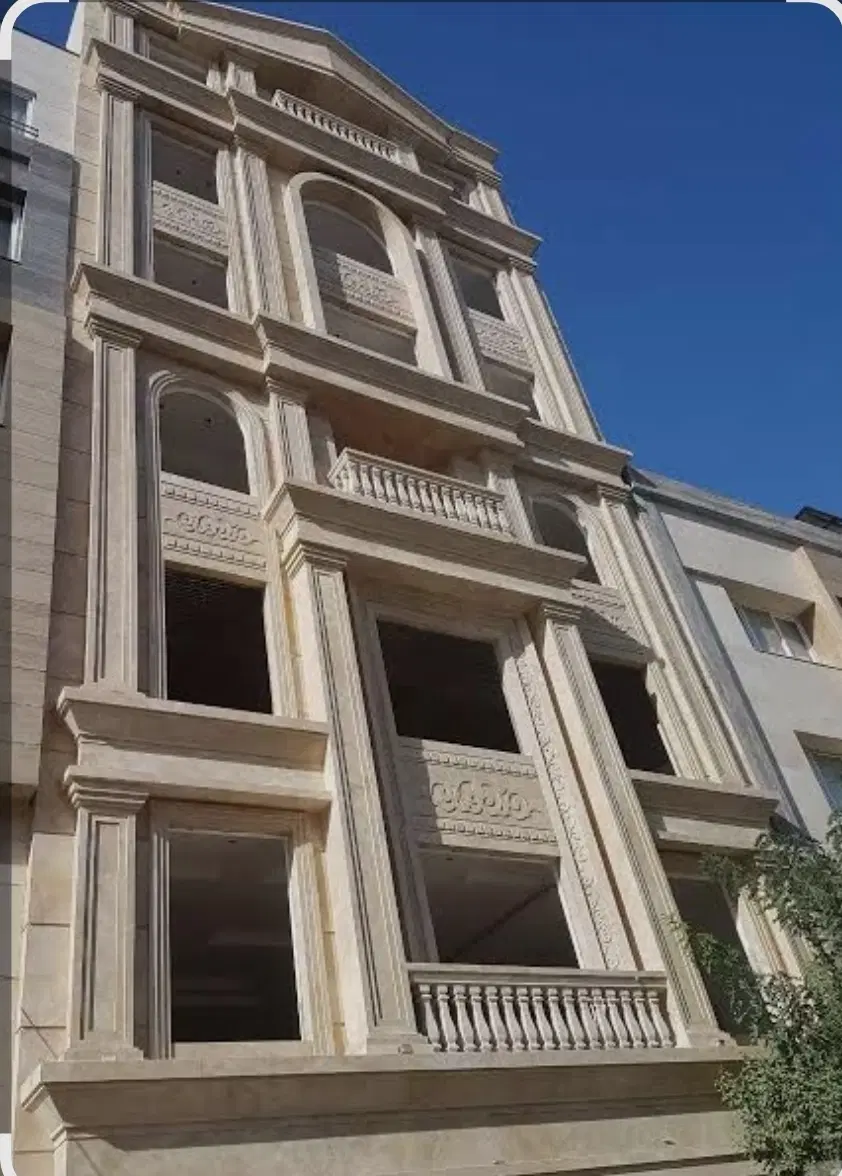 ۱۳۰ متر سه خواب  فول بازسازی