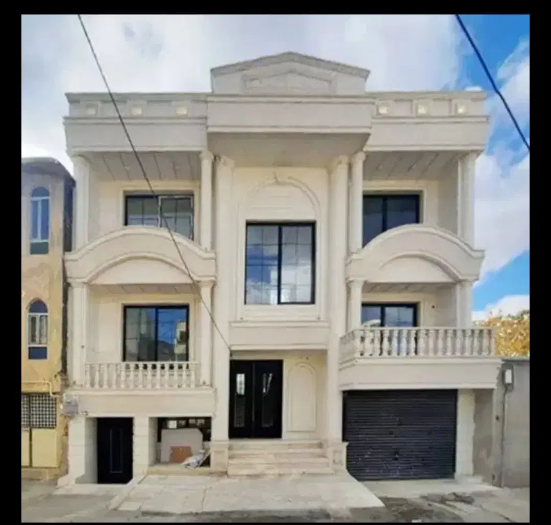 خانه سه طبقه در شهرک باوفا