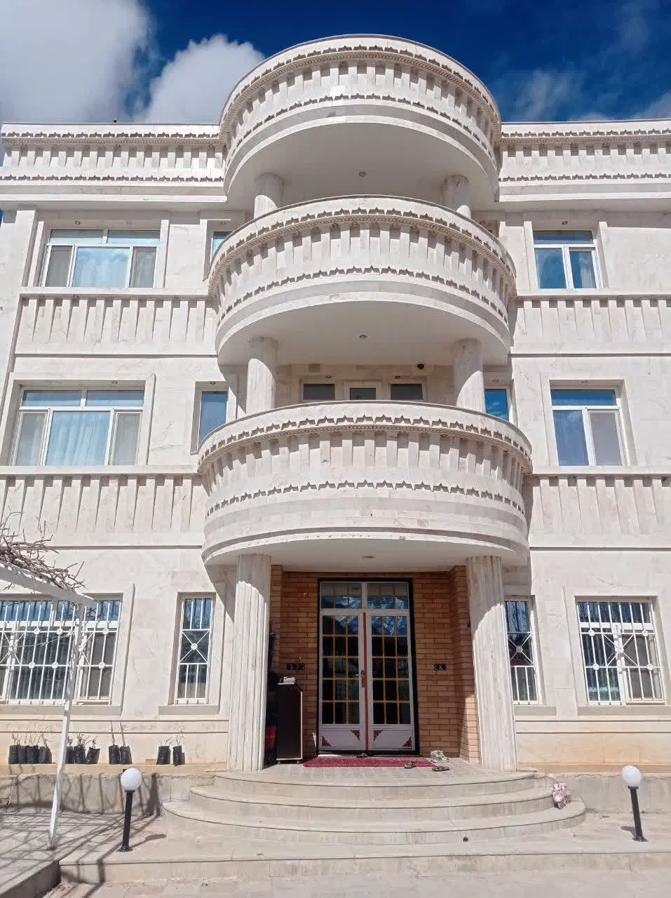 فروش. واحد خانه.سیسخت