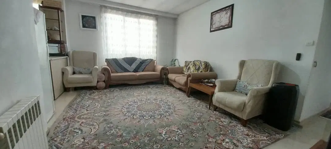حاج منصور نیرو هوایی ۶۲ متر سند تکبرگ