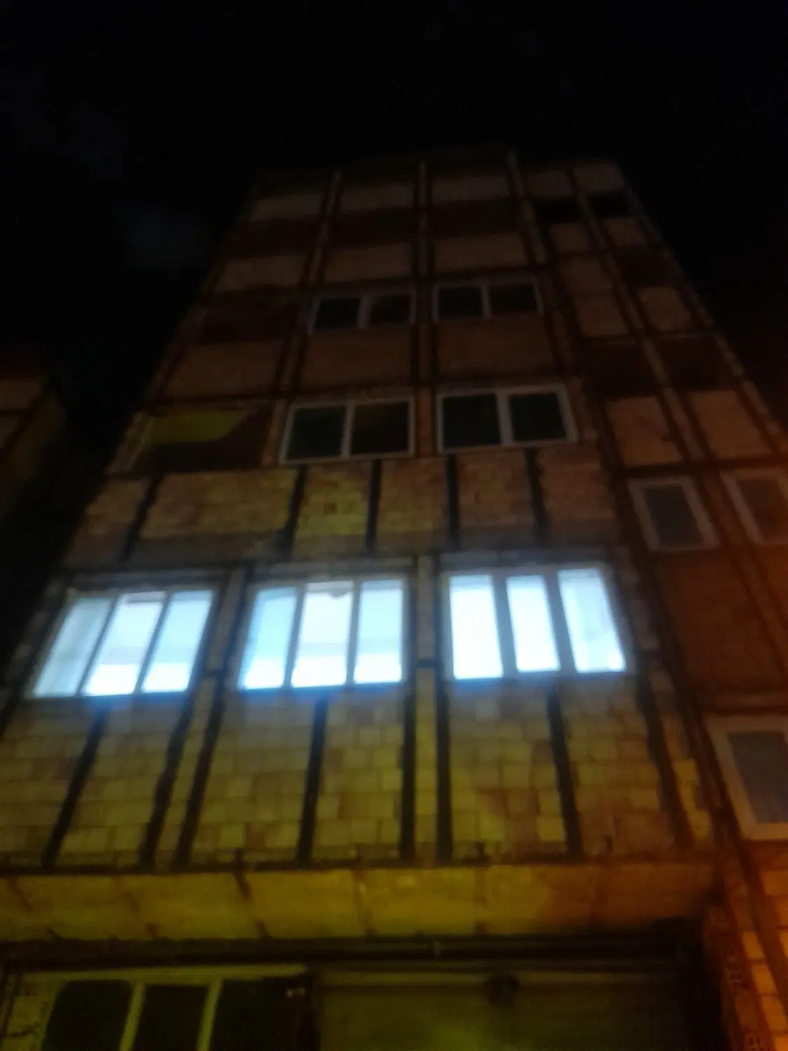 آپارتمان در عباسی