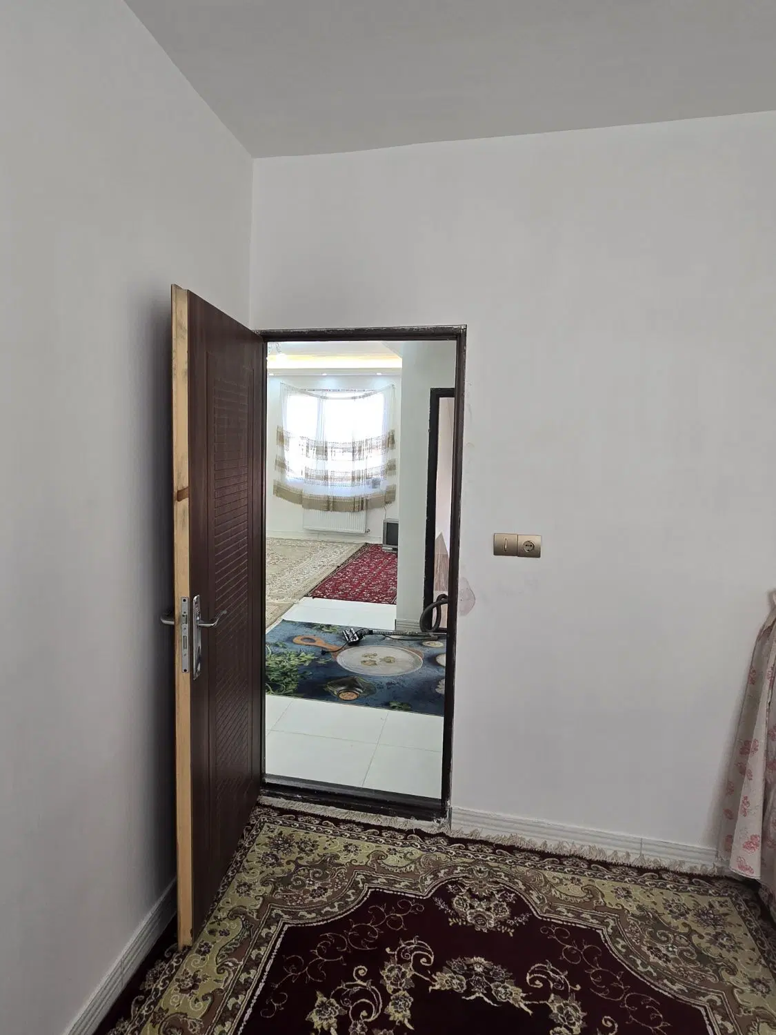 مسکونی.معاوزه با خودر هم برسی می شود