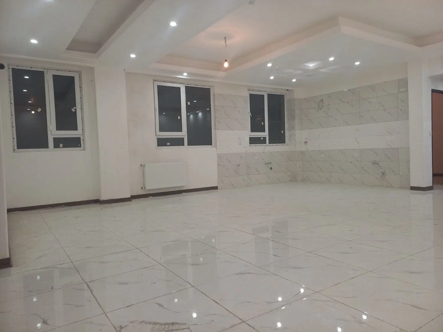 واحد ۱۰۵ متری نوساز سجاد جنوبی