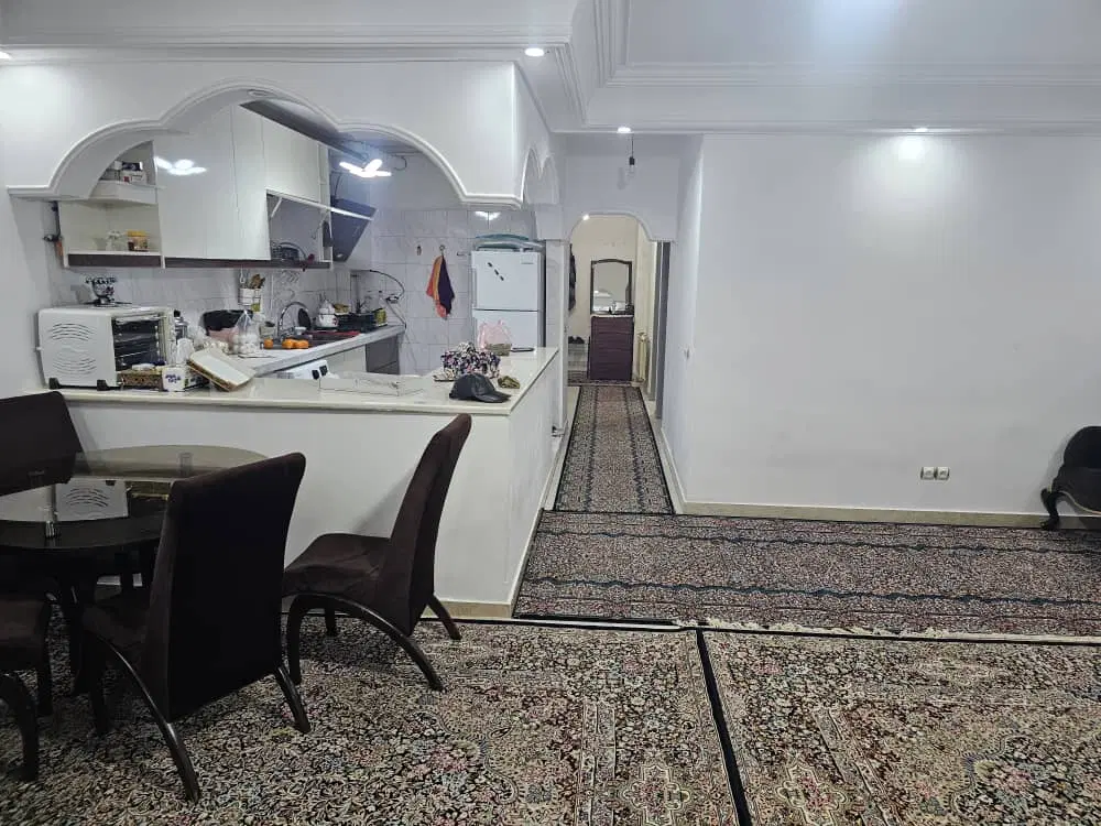 فروش واحد ۸۴متری _خیابان جمهوری_زیر قیمت