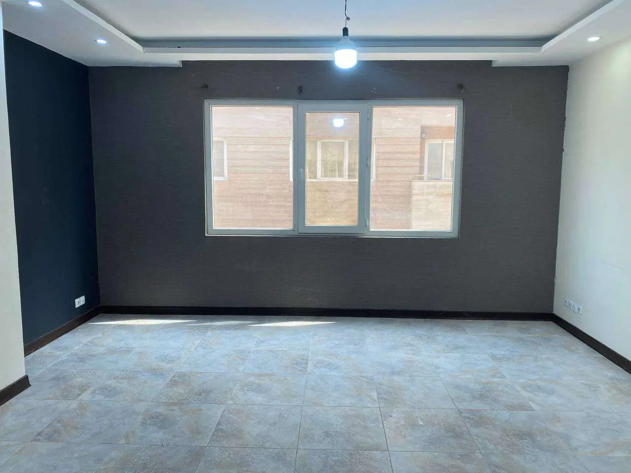58 متر یک خواب در مجتمع سرو 11