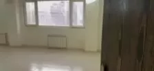واحد ۱۰۰ متری خ تختی فول