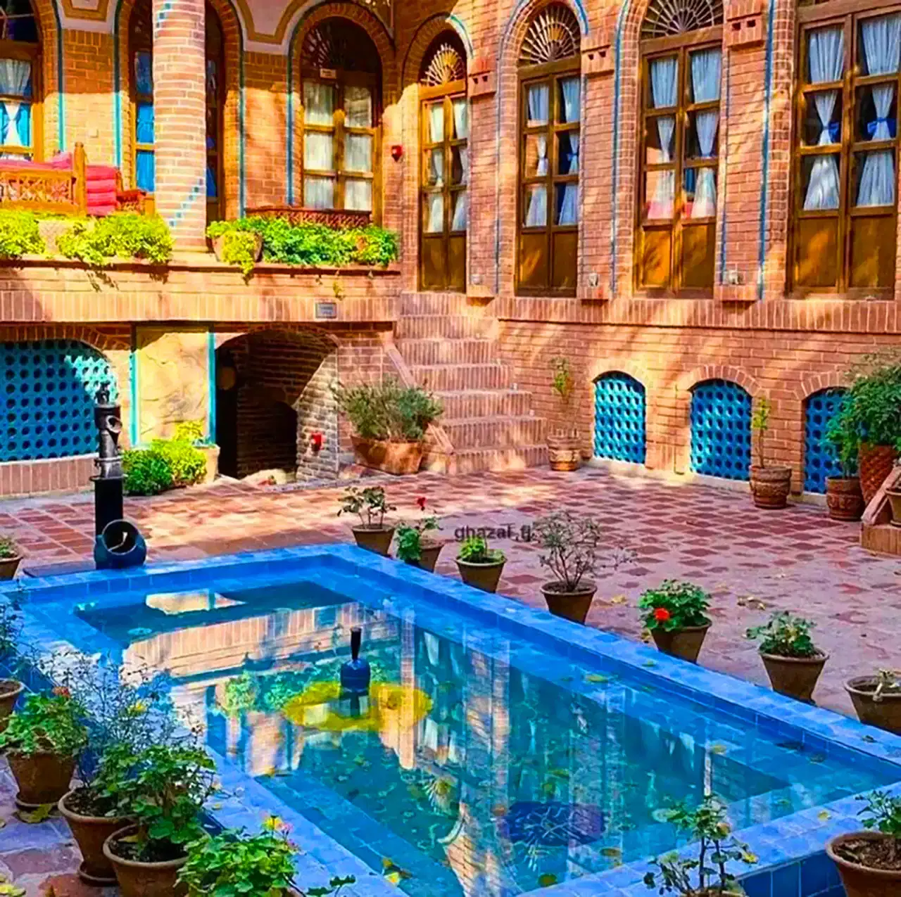 ویلایی قدیمی جی شرقی
