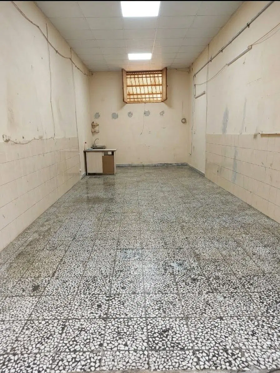 مغازه ۴۰ متری بر اصلی جاده جویبار(آبکسر)