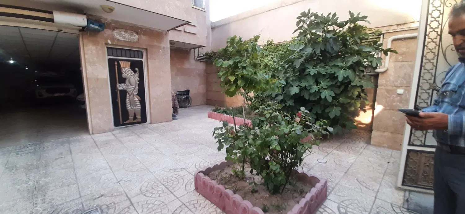 اجاره آپارتمان ۱۵۷ متری عارف کوی زنوزی