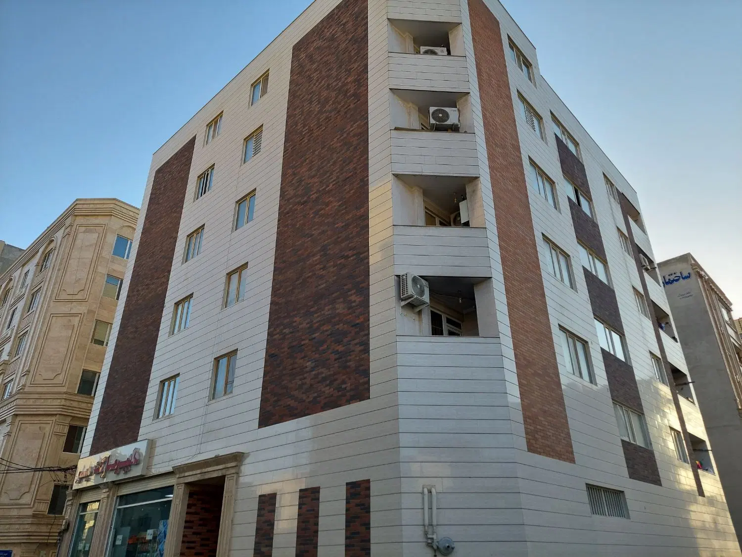 اپارتمان مهرتابان یک