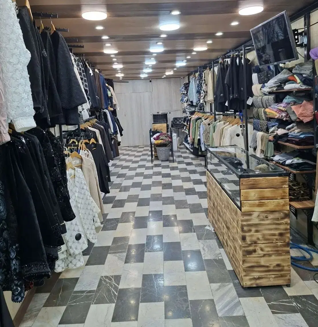 مغازه تجاری ۴۵ متری خیابان شریعتی