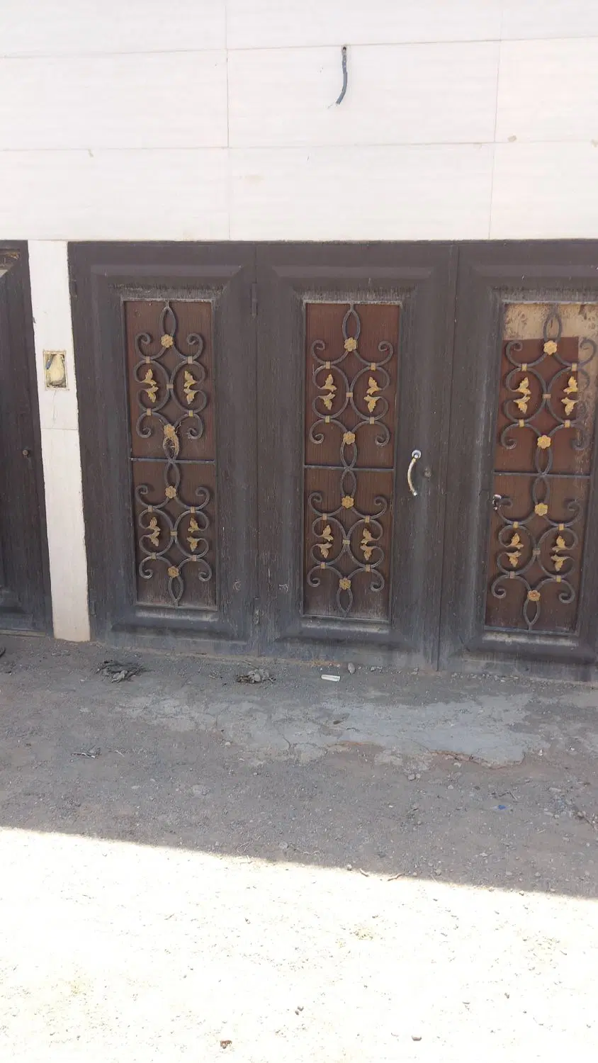 منزل یحیی اباد کوچه روبروی شهرداری