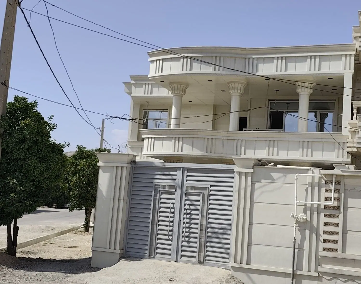 خونه ویلایی دوطبقه