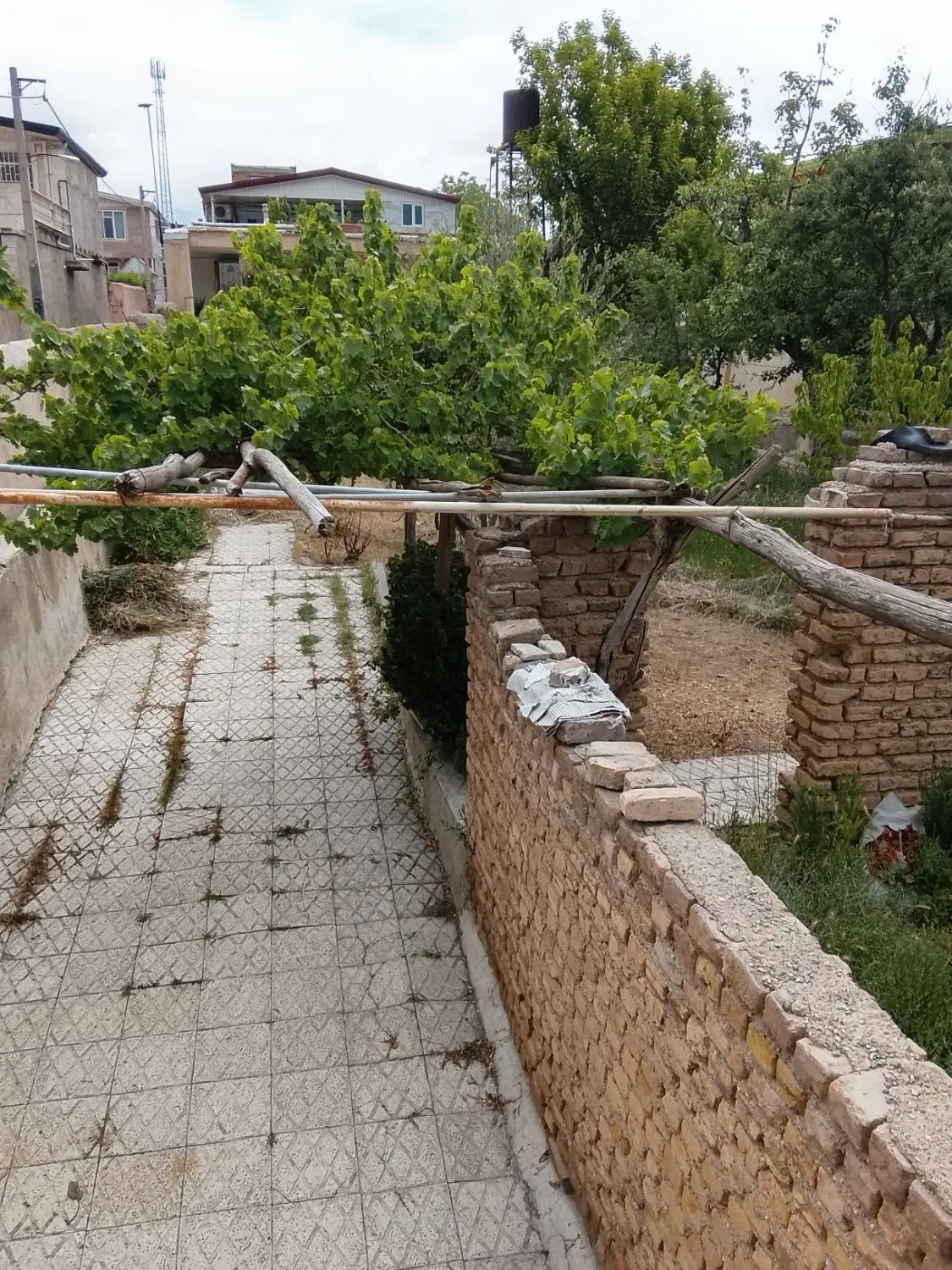 خونه کلنگی قدیمی