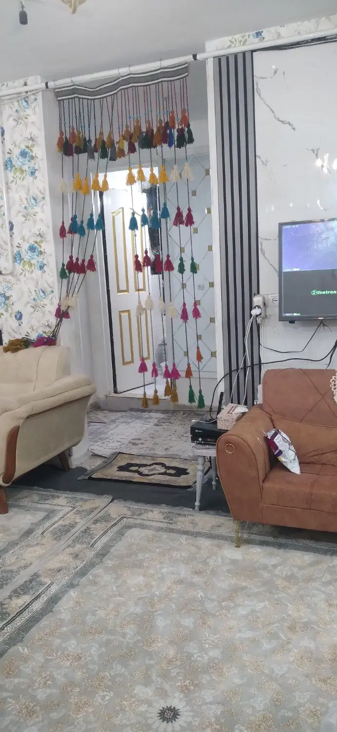 خونه طبقه اول شهر رامین