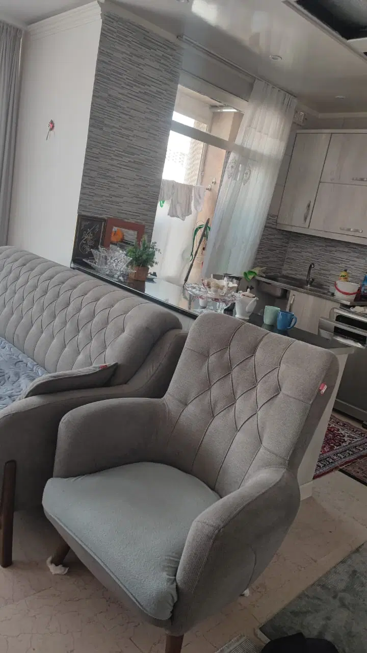 رهن کامل آپارتمان ۱۰۵ متری شیک و نورگیر