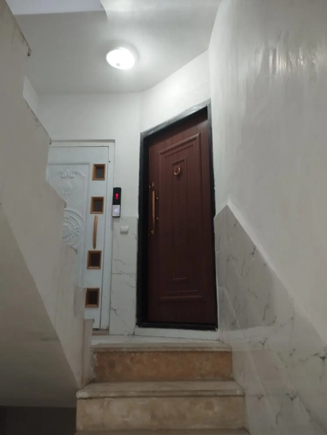 آپارتمان شهرک مرتضی گرد