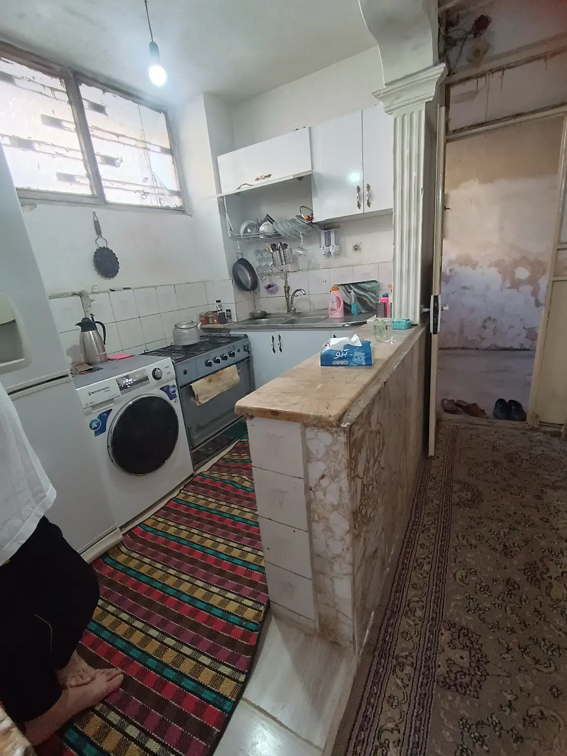 همکف راه جدا ماشین رو پشت متروولایت