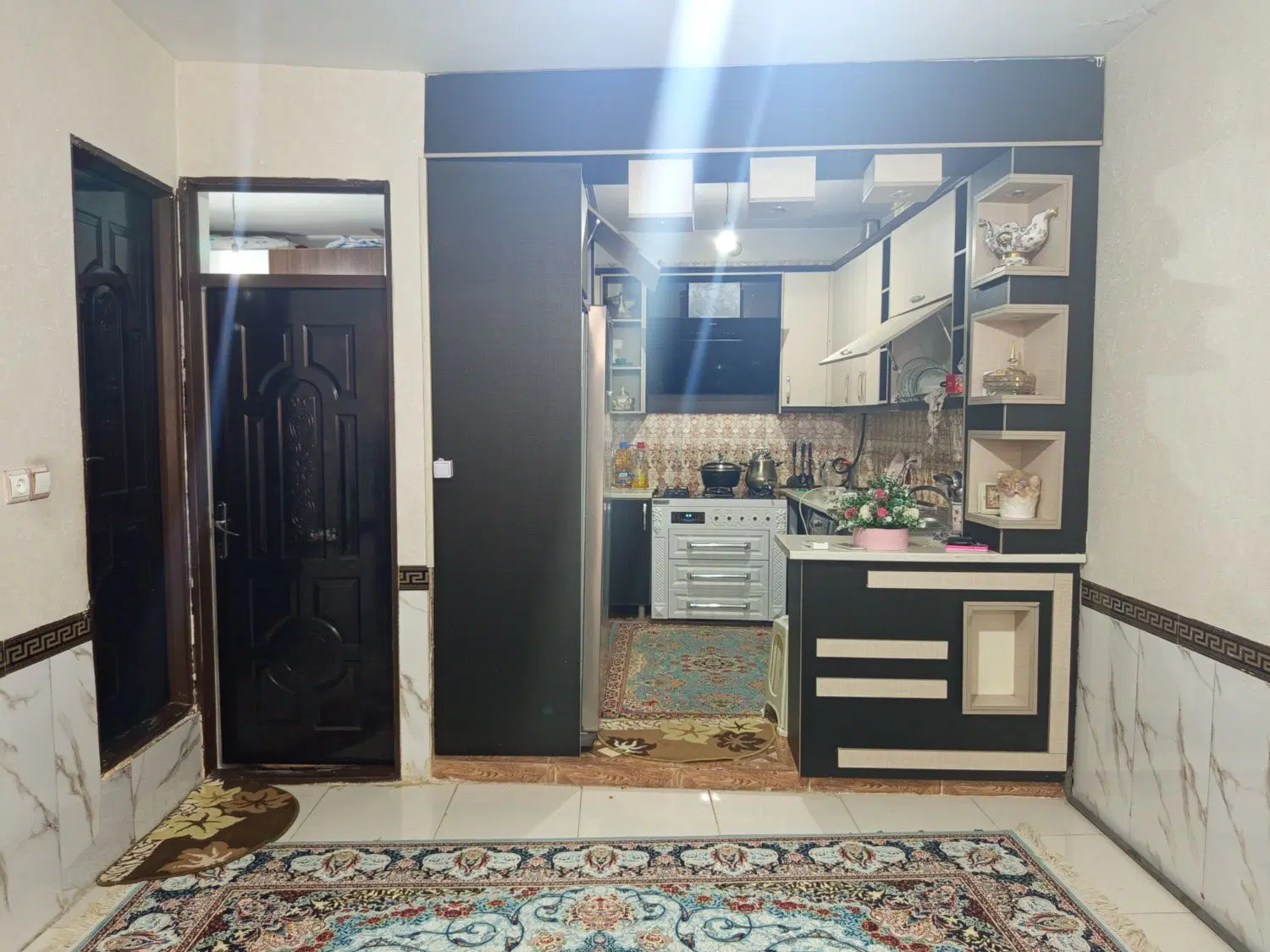 اجاره واحد 60متری شیک و تمیز
