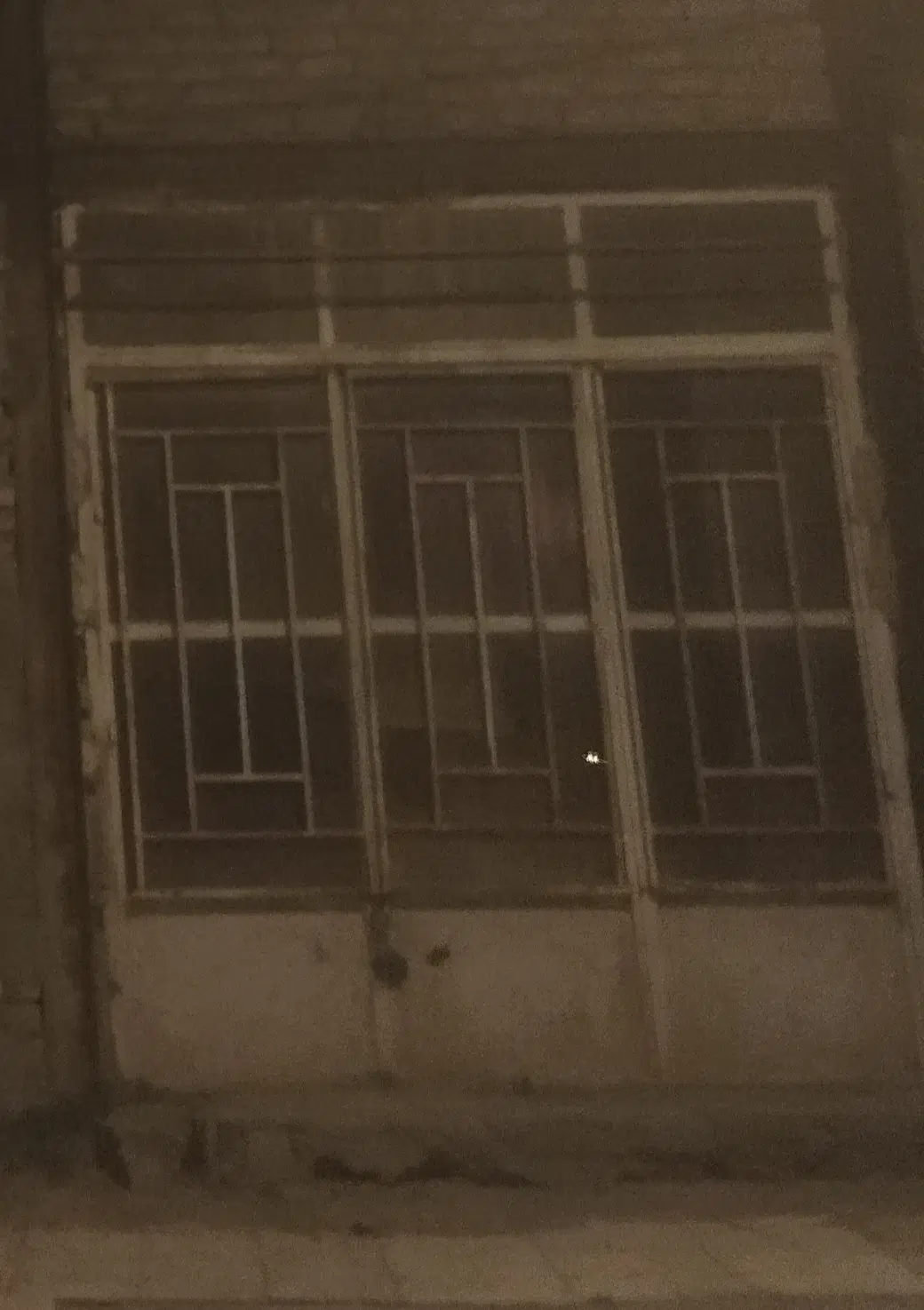 اجاره مغازه زهک  خیابان صاحب زمان