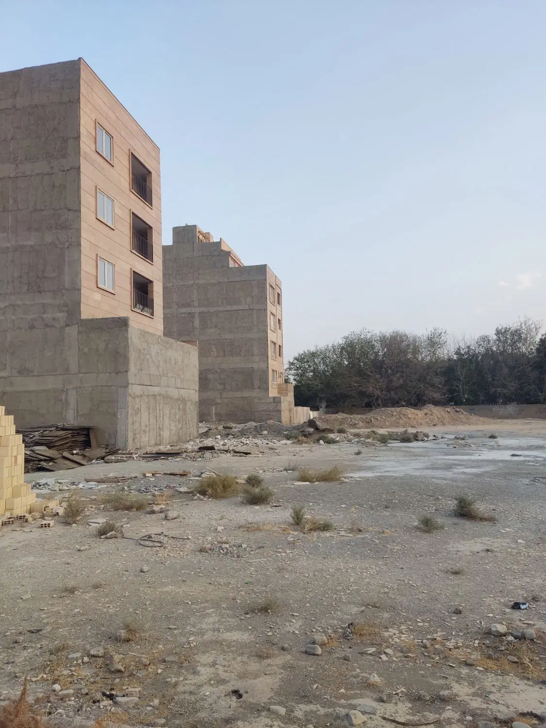 زمین برای ساخت وساز