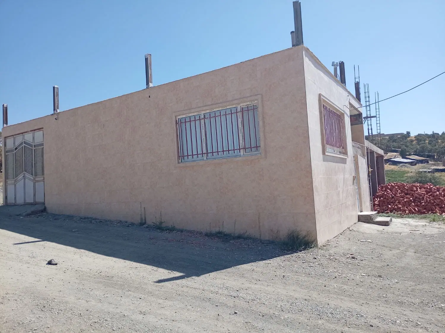 فروش 3دسته خانه کانی دینار