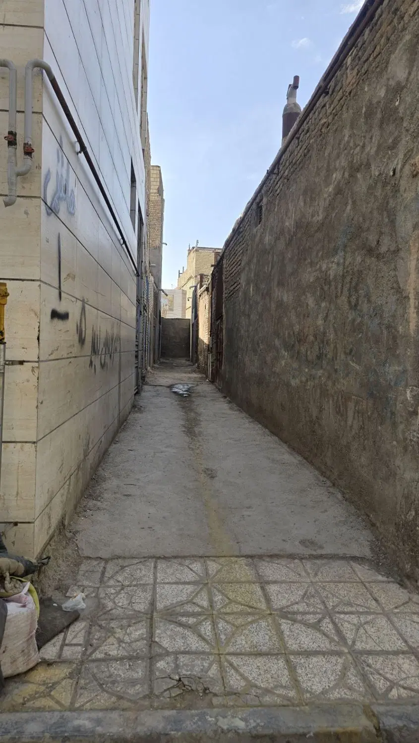 مغازه .کارگاه. انبار. 50متری رسالت120