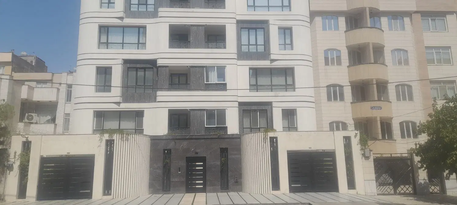 امامت قبل آموزگار واحد۹۵متری دونبش فول امکانات