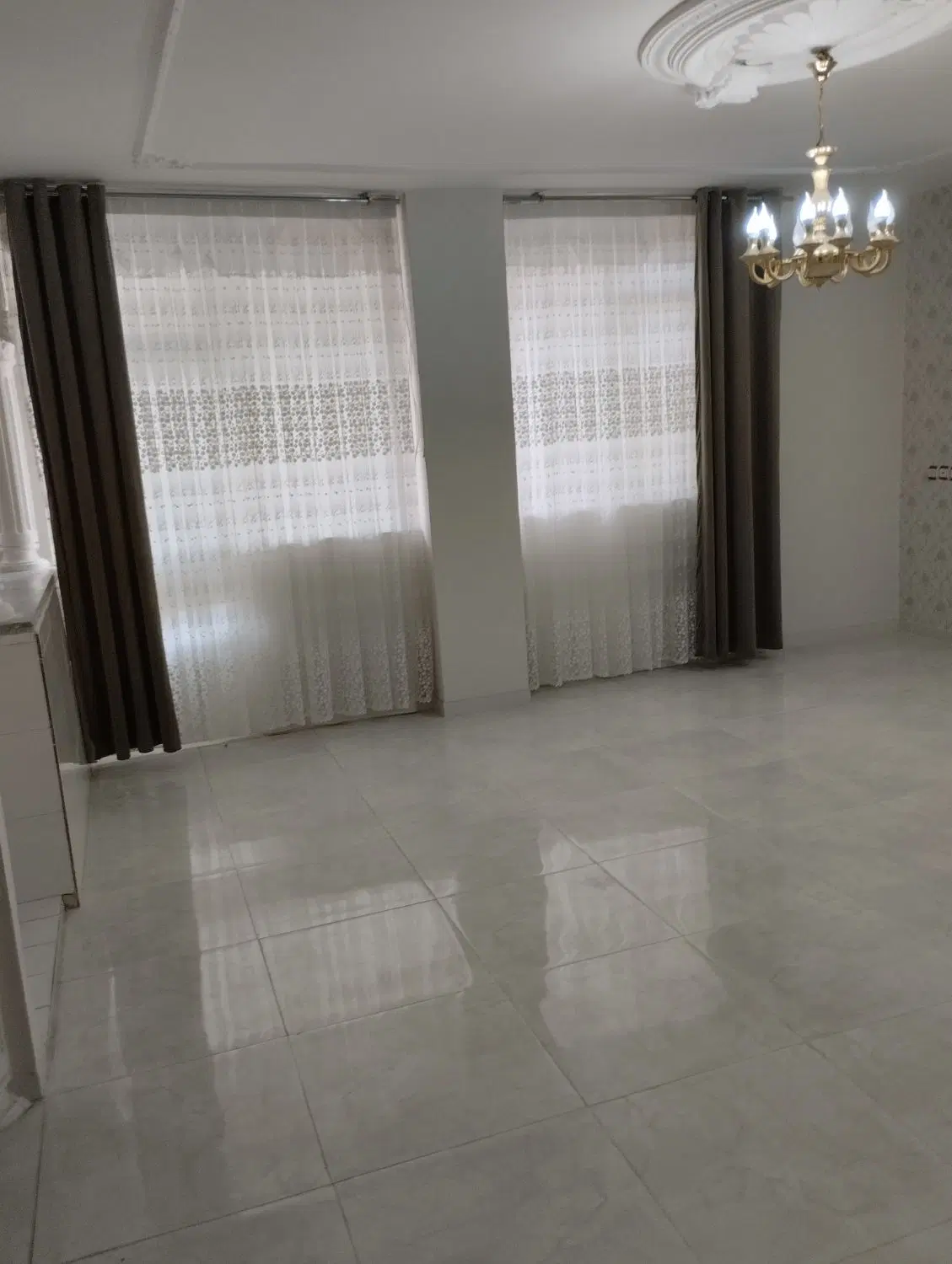 اجاره ساختما ۳ طبقه دربست