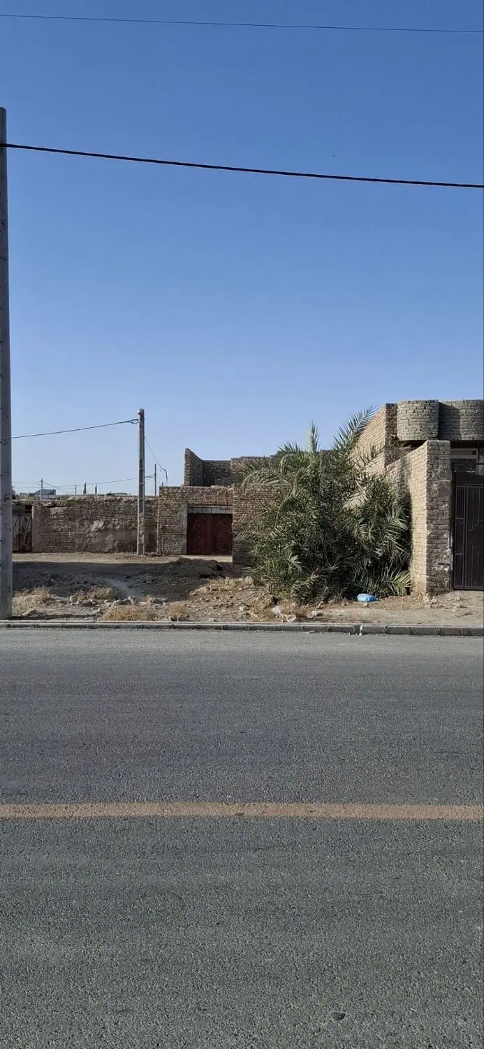 زمین لب خیابان سیداشهدا خیابان ۴۰متری آینده دار