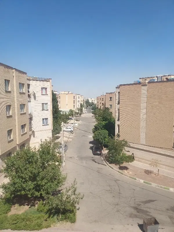 زمین مسکونی پشت مترو